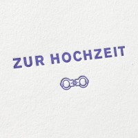 paul-dieter-letterpress_grusskarten_klappkarten_GK00026_zur-hochzeit_handschellen_lustig_zoom